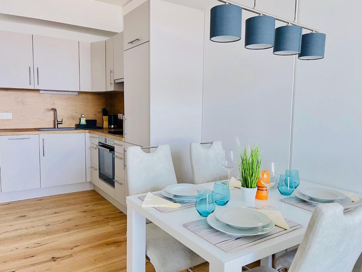 Triiiple Level 31 - Sonnenwohnen Apartment Mit Fantastischem Ausblick Und Parkplatz Βιέννη Εξωτερικό φωτογραφία