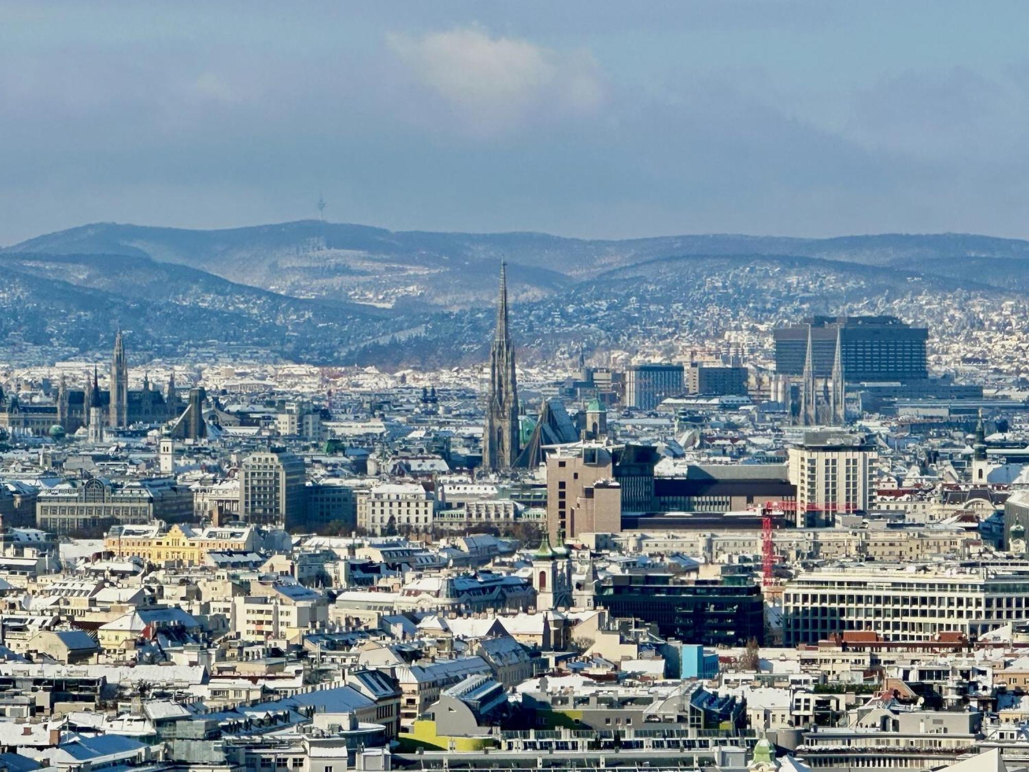 Triiiple Level 31 - Sonnenwohnen Apartment Mit Fantastischem Ausblick Und Parkplatz Βιέννη Εξωτερικό φωτογραφία